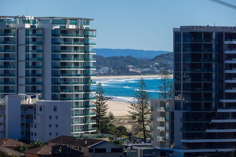Photo - 28 Rutledge Street, Coolangatta QLD 4225 - Image 7