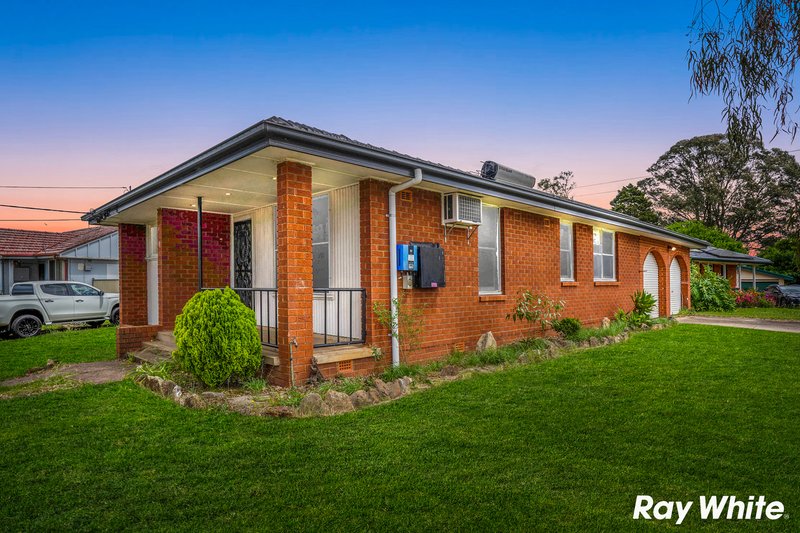 Photo - 28 Rymill Road, Tregear NSW 2770 - Image 2