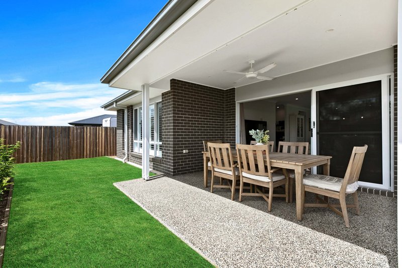 Photo - 28 Saltair Drive, Eli Waters QLD 4655 - Image 20