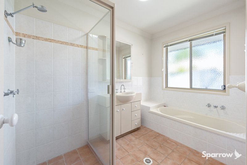 Photo - 28 Samba Place, Underwood QLD 4119 - Image 13