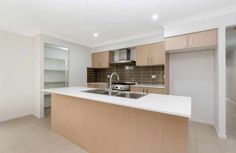 Photo - 28 Sanctuary Crescent, Narangba QLD 4504 - Image 4