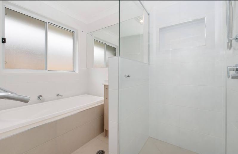 Photo - 28 Sanctuary Crescent, Narangba QLD 4504 - Image 9