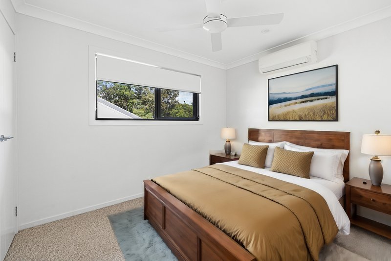 Photo - 2/8 Sandalwood Street, Thornlands QLD 4164 - Image 11