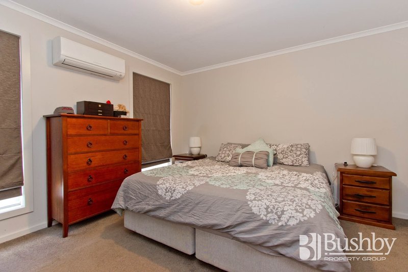 Photo - 2/8 Sarinda Close, Newnham TAS 7248 - Image 8