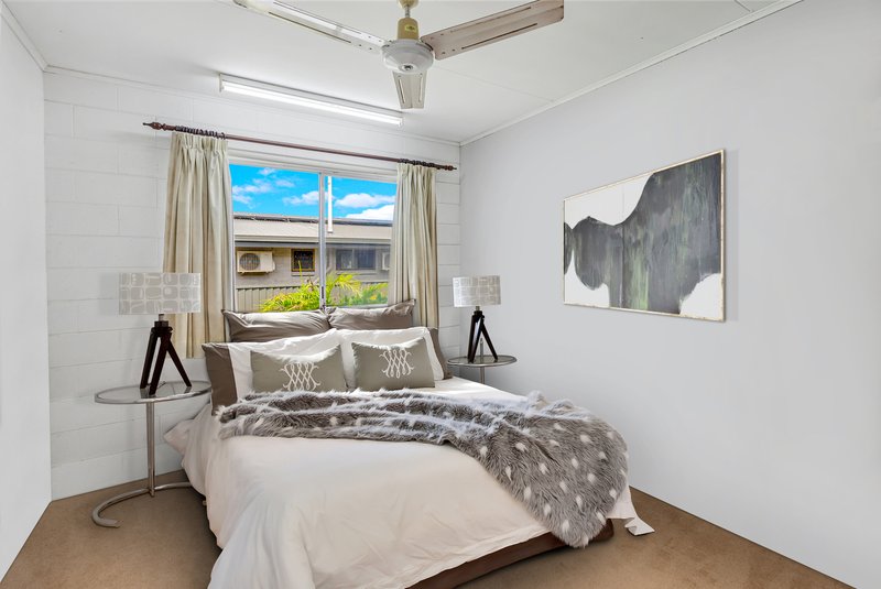 Photo - 28 Scenic Street, Bayview Heights QLD 4868 - Image 5