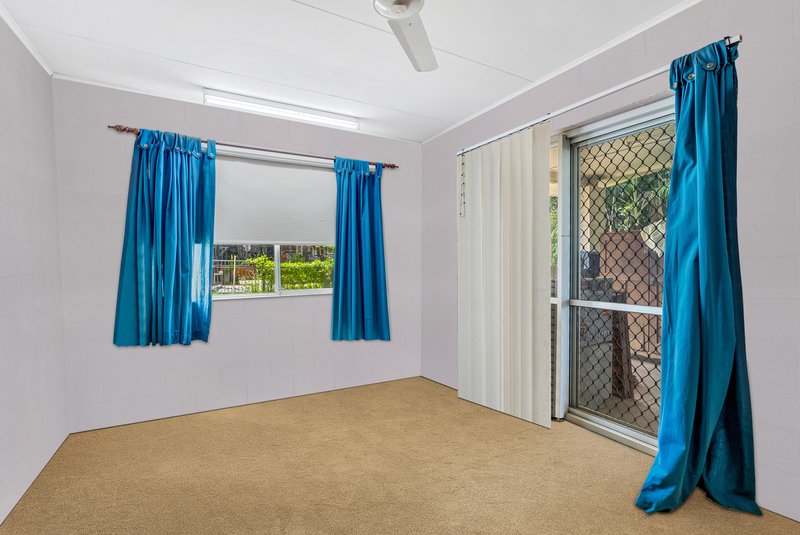 Photo - 28 Scenic Street, Bayview Heights QLD 4868 - Image 6