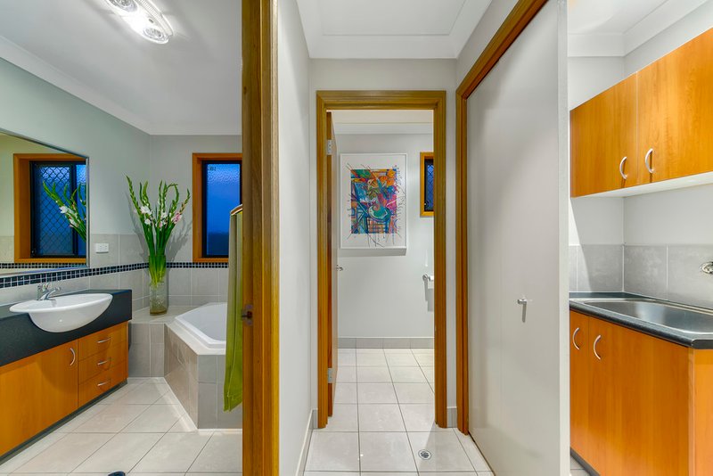 Photo - 28 Scott Street, Kedron QLD 4031 - Image 15