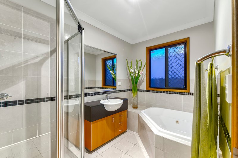 Photo - 28 Scott Street, Kedron QLD 4031 - Image 17