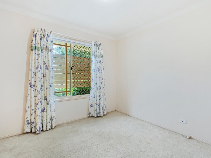 Photo - 28 Seabreeze Road, Manly West QLD 4179 - Image 13