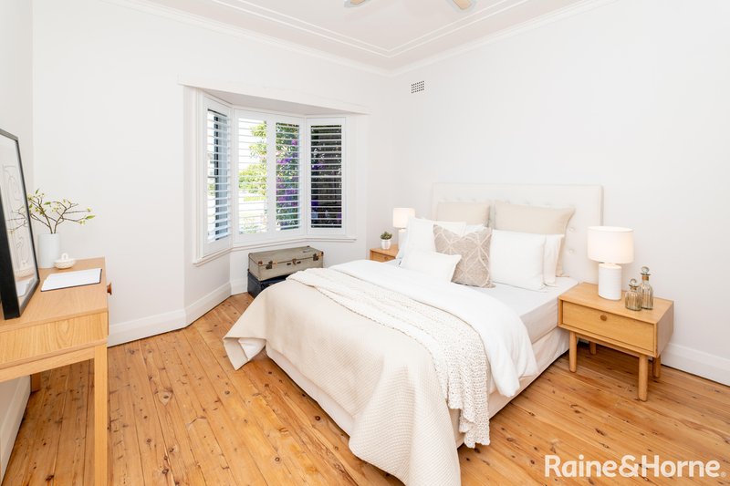 Photo - 28 Seabrook Ave , Russell Lea NSW 2046 - Image 12