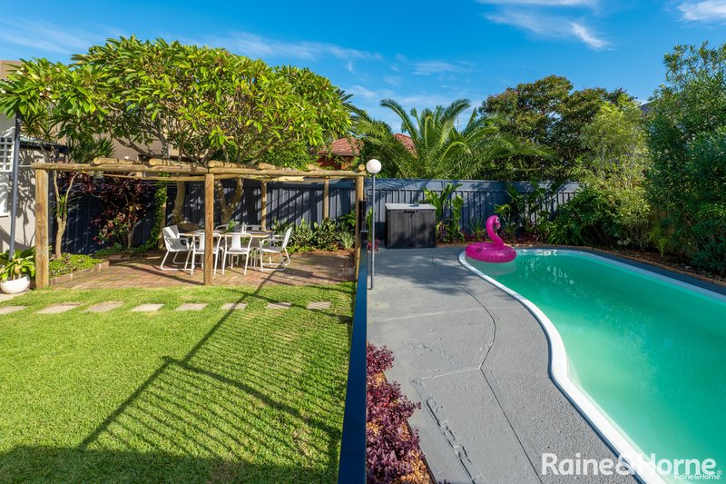 Photo - 28 Seabrook Ave , Russell Lea NSW 2046 - Image 15