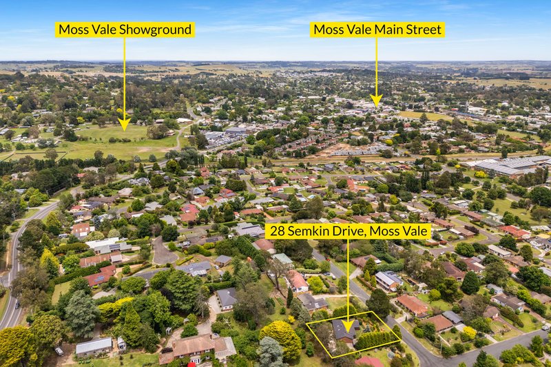 Photo - 28 Semkin Street, Moss Vale NSW 2577 - Image 17