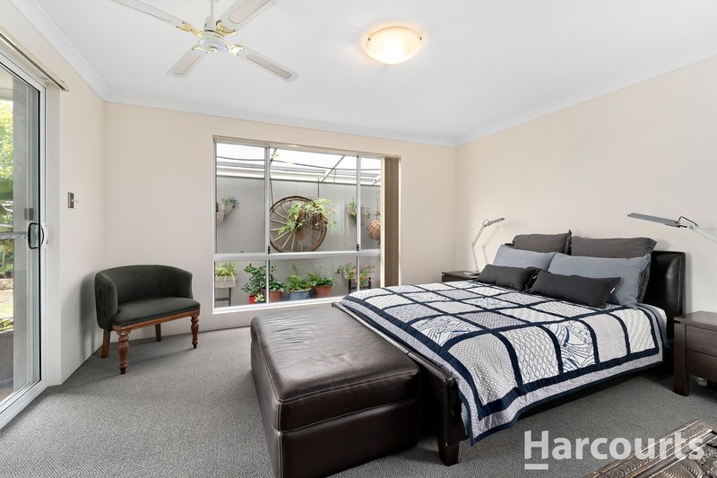 Photo - 28 Senecio Way, Halls Head WA 6210 - Image 12