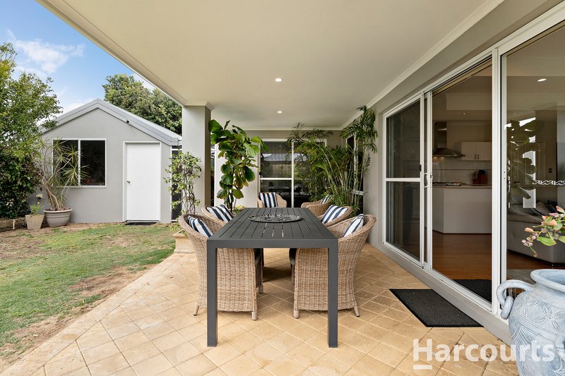 Photo - 28 Senecio Way, Halls Head WA 6210 - Image 17