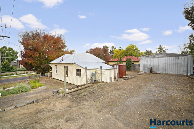 Photo - 28 Service Street, Clunes VIC 3370 - Image 11