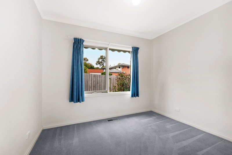 Photo - 2/8 Shasta Avenue, Ringwood East VIC 3135 - Image 6