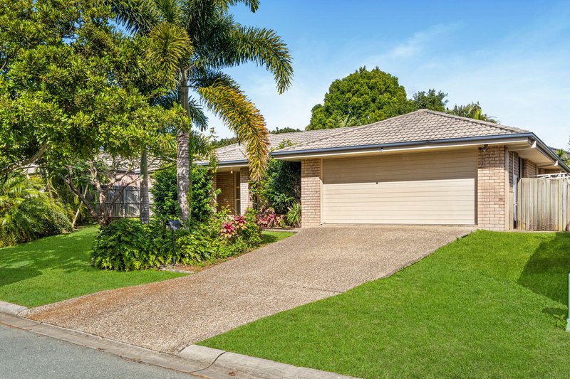 Photo - 28 Shawnee Crescent, Pimpama QLD 4209 - Image 1