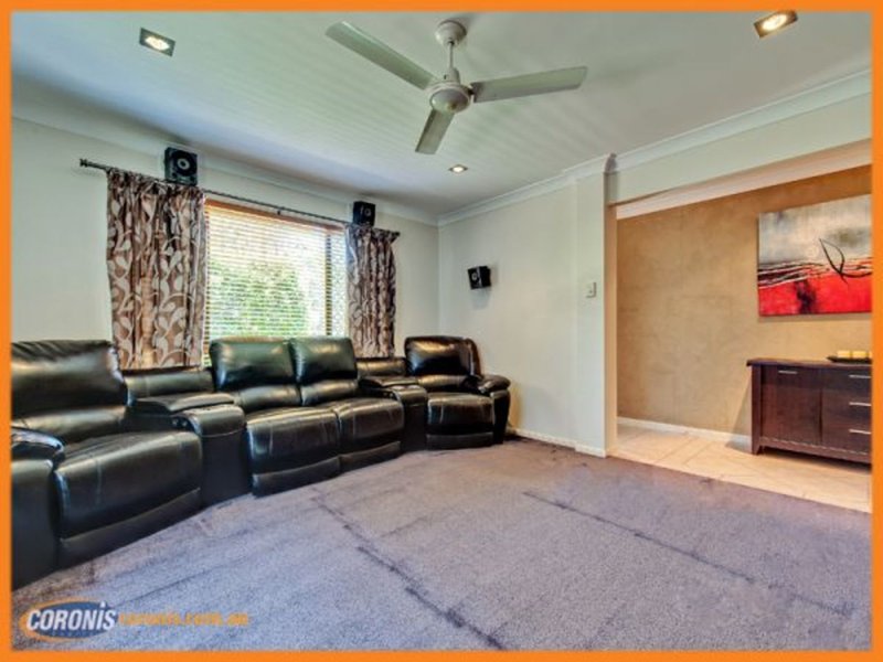 Photo - 28 Shearwater Terrace, Springfield Lakes QLD 4300 - Image 6