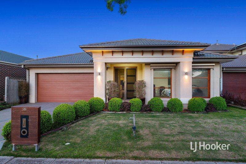 28 Shiraz Crescent, Point Cook VIC 3030