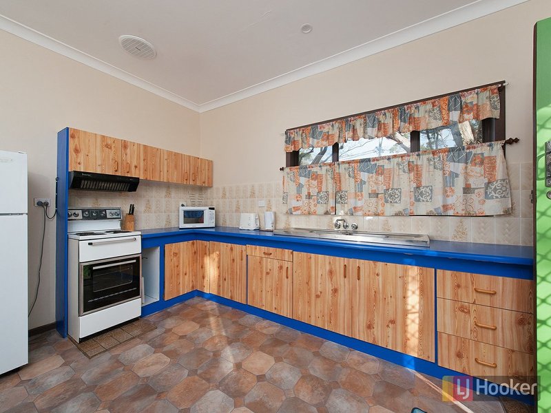 Photo - 28 Shoal Bay Road, Nelson Bay NSW 2315 - Image 10