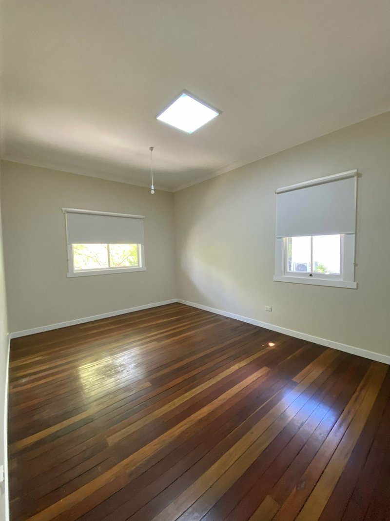 Photo - 28 Showview Street, Girards Hill NSW 2480 - Image 7