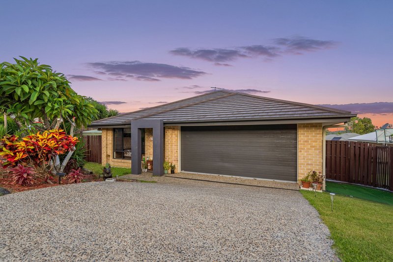 Photo - 28 Skyline Circuit, Bahrs Scrub QLD 4207 - Image 1