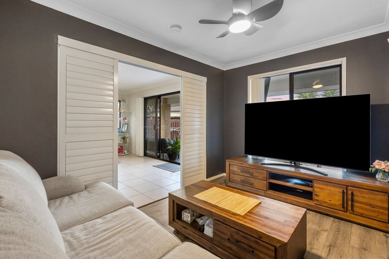 Photo - 28 Skyline Circuit, Bahrs Scrub QLD 4207 - Image 6