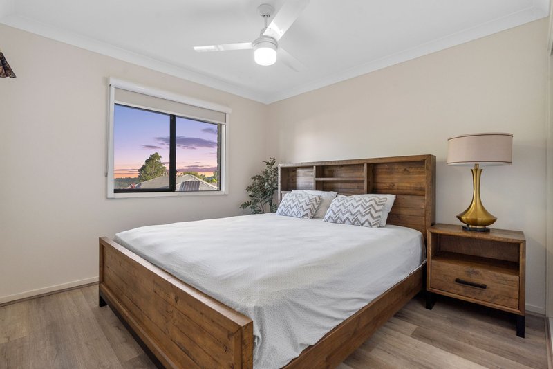 Photo - 28 Skyline Circuit, Bahrs Scrub QLD 4207 - Image 8