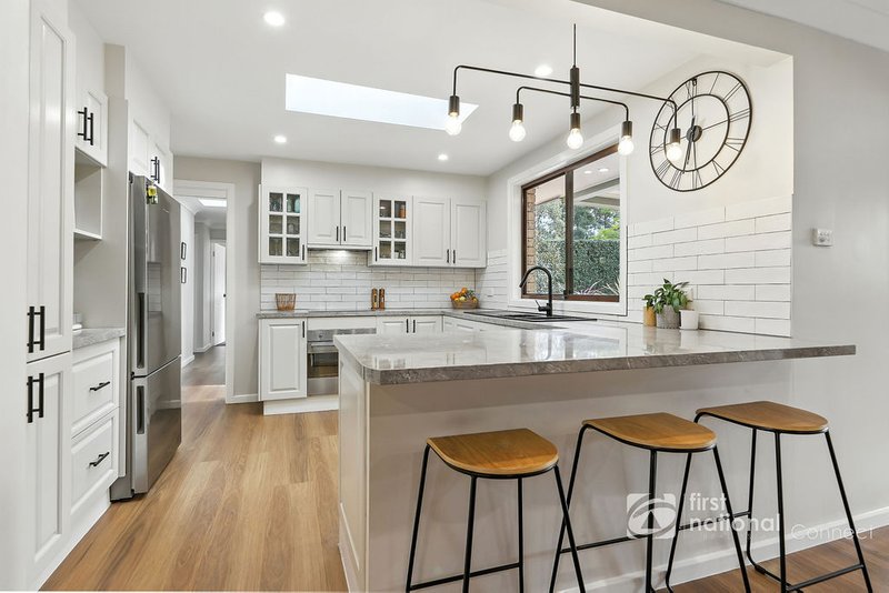 Photo - 28 Snailham Crescent, South Windsor NSW 2756 - Image 4