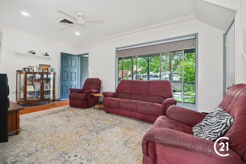Photo - 28 South Street, Killarney Vale NSW 2261 - Image 6
