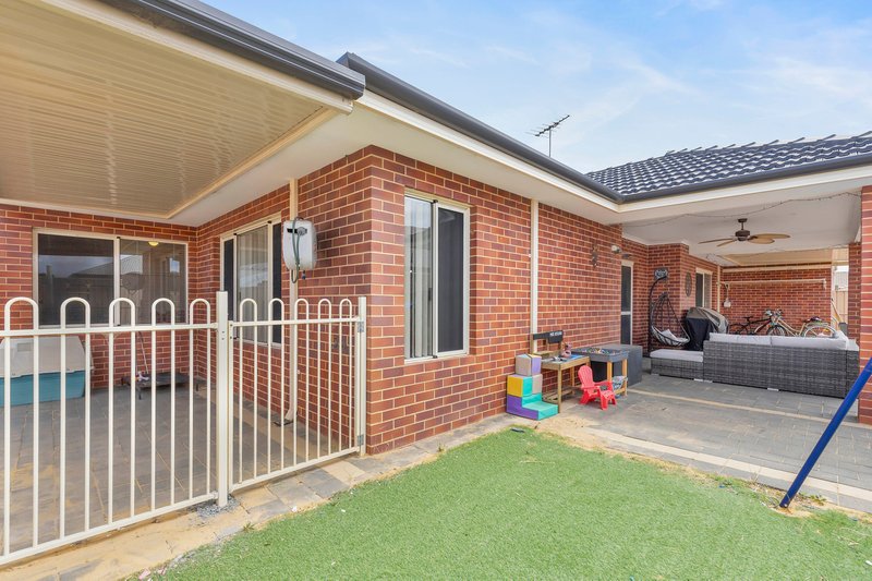 Photo - 28 Southport Drive, Baldivis WA 6171 - Image 5