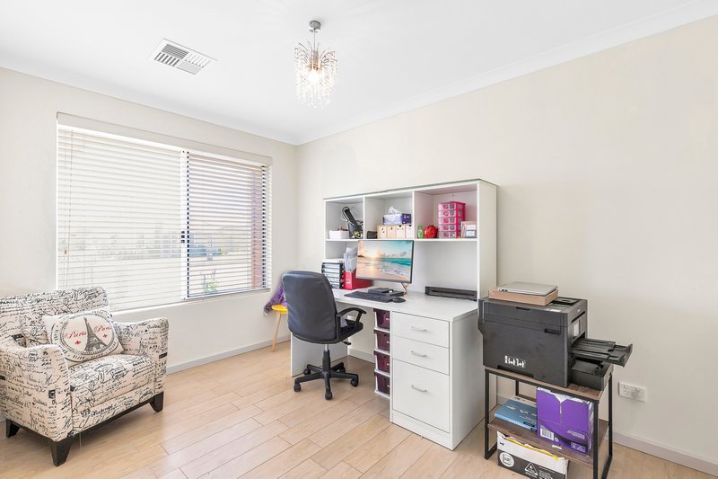Photo - 28 Southport Drive, Baldivis WA 6171 - Image 8