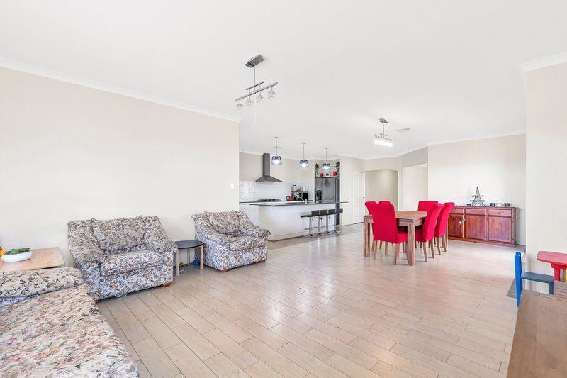 Photo - 28 Southport Drive, Baldivis WA 6171 - Image 11