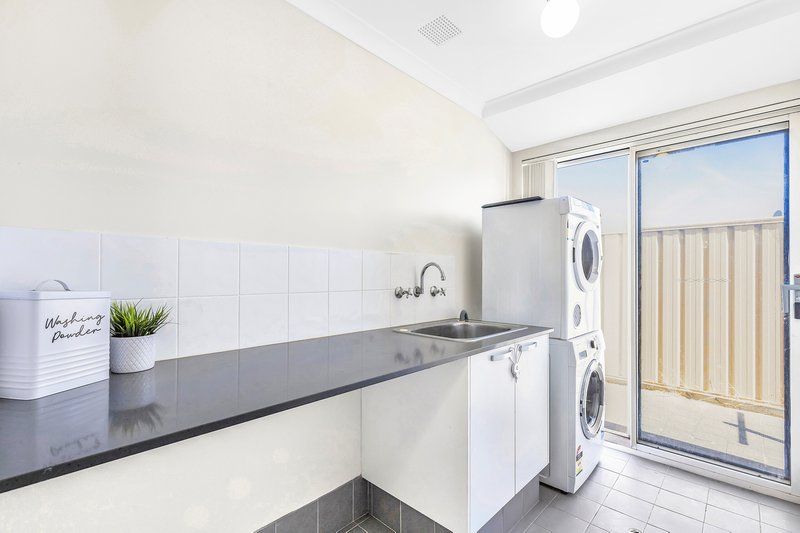 Photo - 28 Southport Drive, Baldivis WA 6171 - Image 19