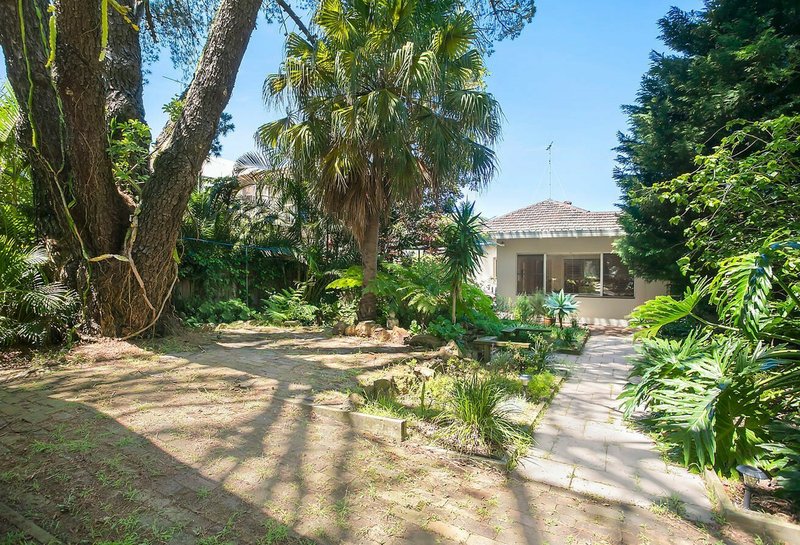 Photo - 28 Spencer Street, Rose Bay NSW 2029 - Image 5