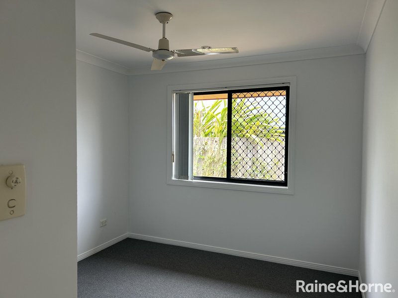 Photo - 28 Spinnaker Ccrt , Redland Bay QLD 4165 - Image 16