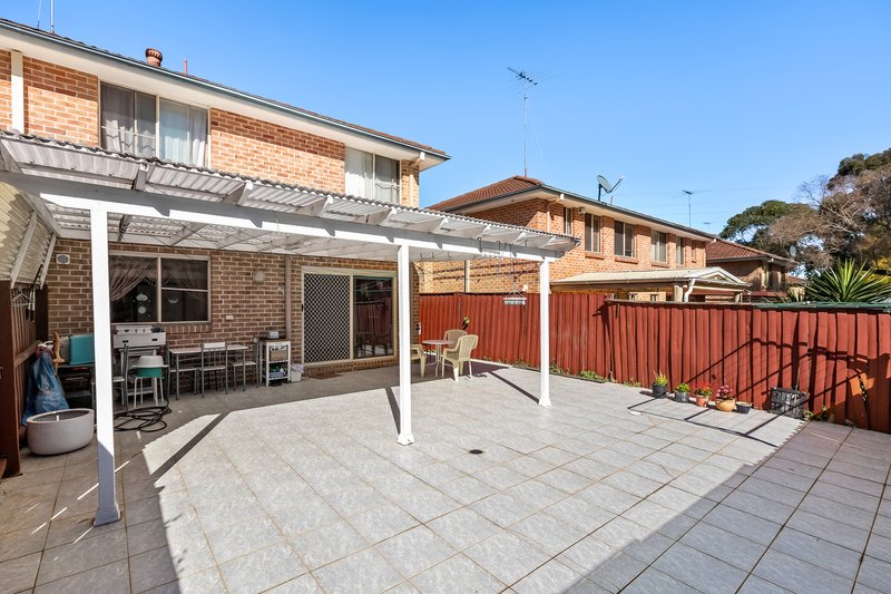 Photo - 28 St Pauls Way, Blacktown NSW 2148 - Image 6