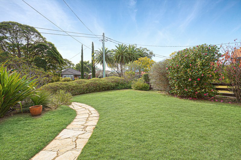 Photo - 28 Stafford Road, Artarmon NSW 2064 - Image 6