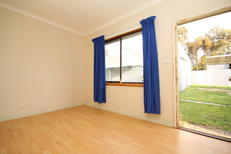 Photo - 28 Stewart Street, Horsham VIC 3400 - Image 15