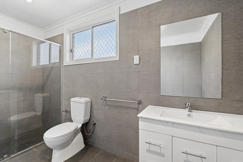 Photo - 28 Strathmerton Street, Reservoir VIC 3073 - Image 10