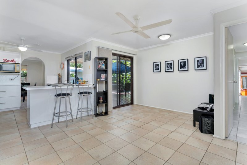 Photo - 28 Strombus Avenue, Trinity Beach QLD 4879 - Image 5