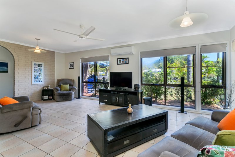 Photo - 28 Strombus Avenue, Trinity Beach QLD 4879 - Image 7