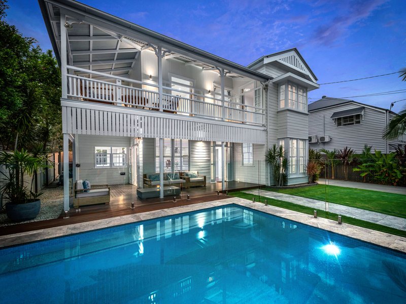 Photo - 28 Stuart Street, Bulimba QLD 4171 - Image 2