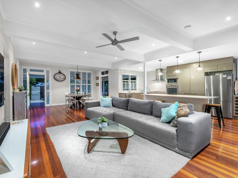 Photo - 28 Stuart Street, Bulimba QLD 4171 - Image 5