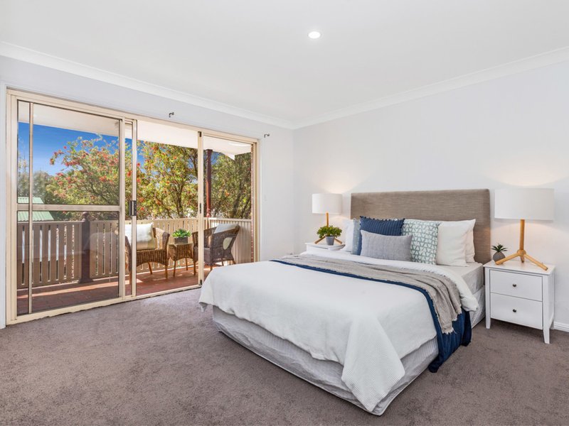 Photo - 2/8 Stuart Street, Helensburgh NSW 2508 - Image 3