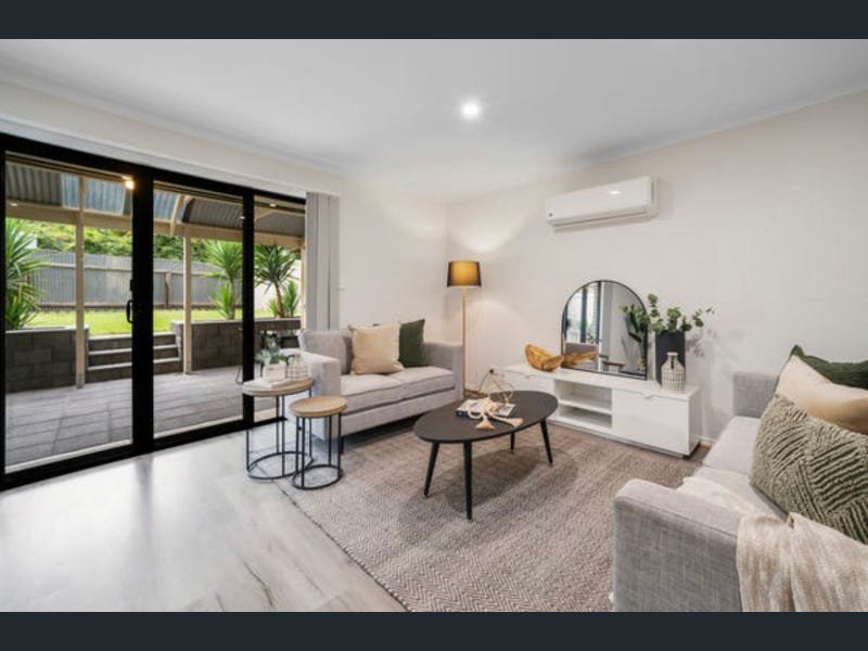 Photo - 28 Sturt Road, Valley View SA 5093 - Image 9