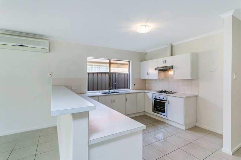 Photo - 28 Sudholz Road, Windsor Gardens SA 5087 - Image 7