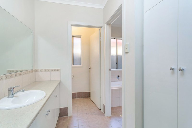 Photo - 28 Sudholz Road, Windsor Gardens SA 5087 - Image 11