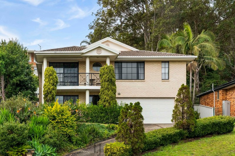 Photo - 28 Suffolk Drive, Valentine NSW 2280 - Image 1
