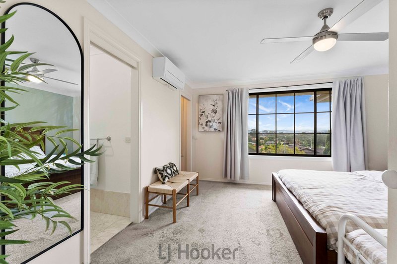 Photo - 28 Suffolk Drive, Valentine NSW 2280 - Image 6